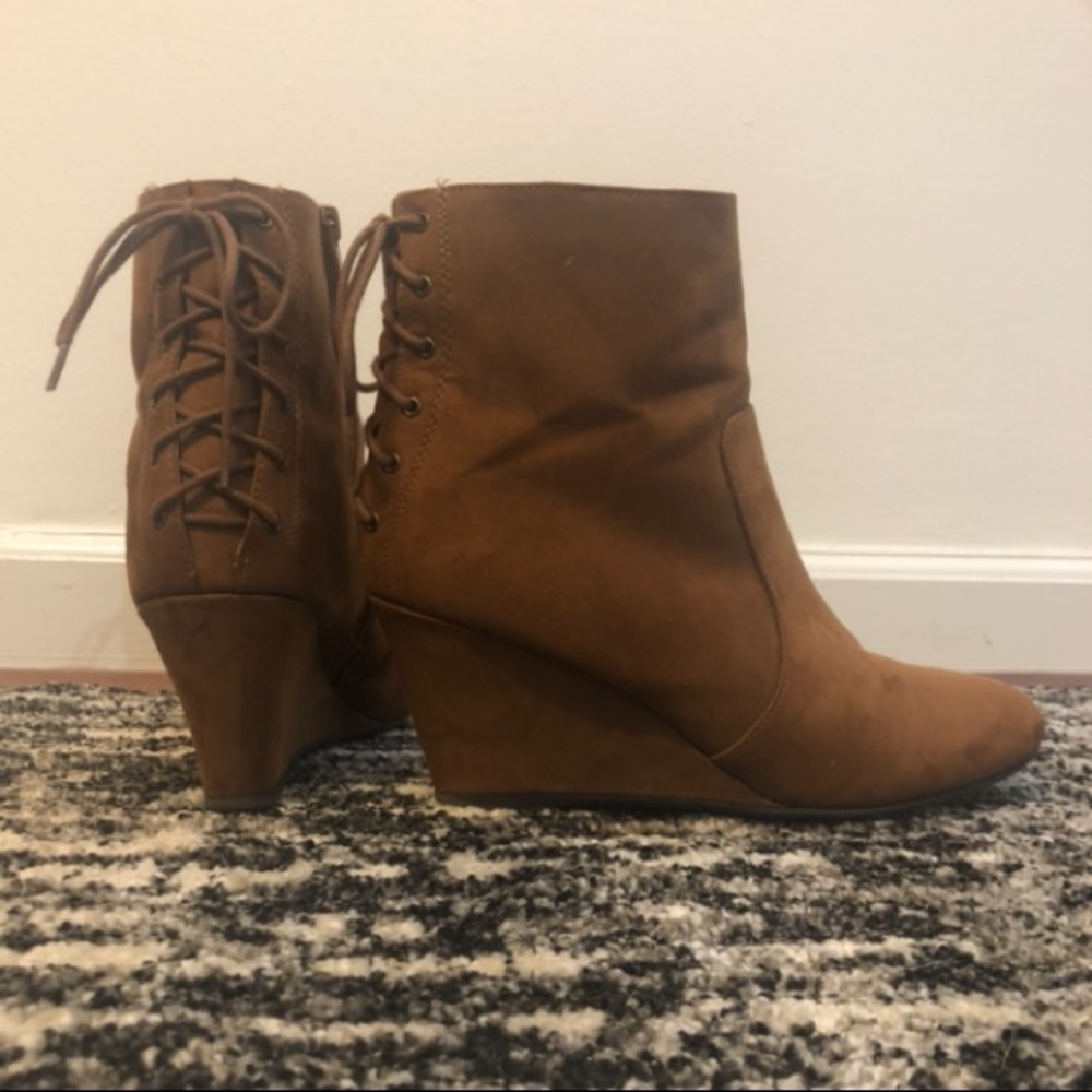Faux suede brown wedge ankle booties